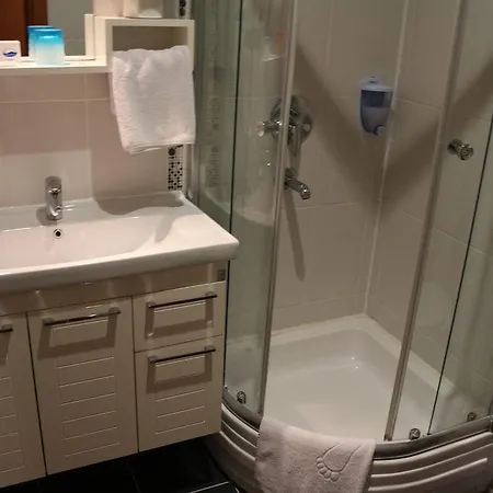 Plussuite Taksim 3*