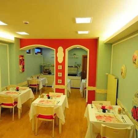 Plussuite Taksim 3*