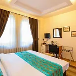 Hotell Plussuite Taksim 3*